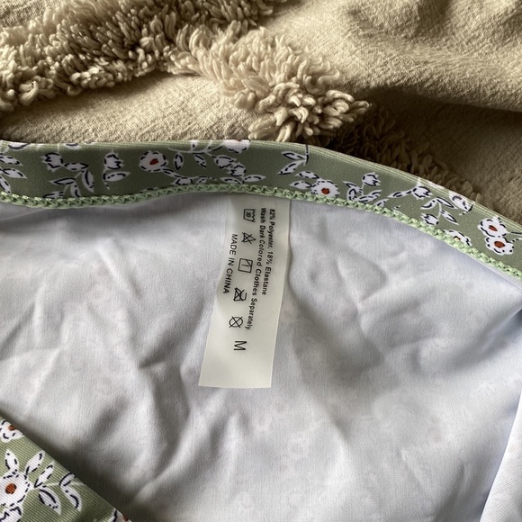 Floral High Waist Bikini Set - Picture 4 of 4